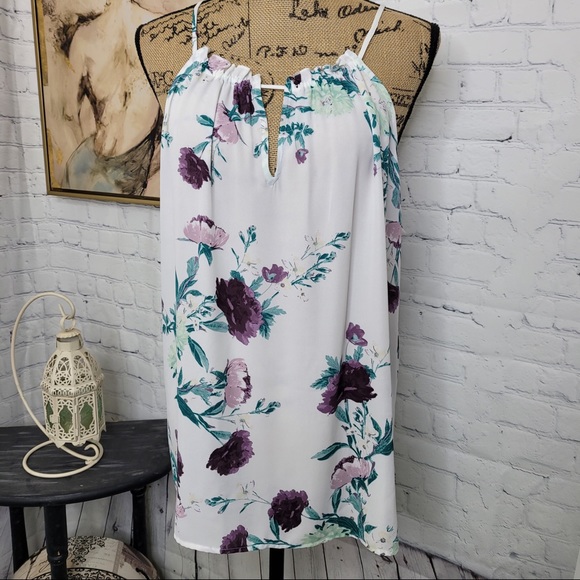 New York & Company Tops - New York & Company floral blouse